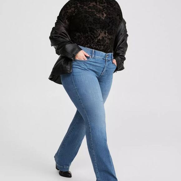 TORRID Women's Flocked Mesh Mock Neck Long Sleeve Top 1(14-16) Plus Size NWT - Picture 2 of 6